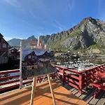 Вилла Aurora Bay Lofoten 罗弗敦极光湾海景顶层别墅 *
