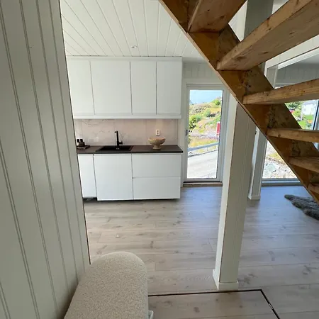 וילה Aurora Bay Lofoten 罗弗敦极光湾海景顶层别墅