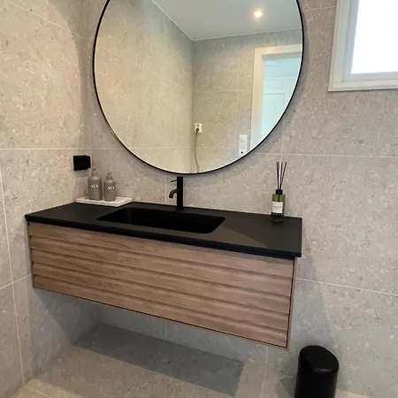 Aurora Bay Lofoten 罗弗敦极光湾海景顶层别墅 * Sund (Nordland)