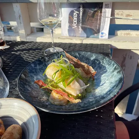 וילה Aurora Bay Lofoten 罗弗敦极光湾海景顶层别墅