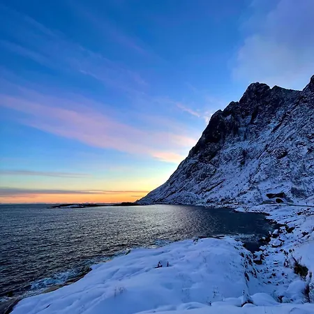 Aurora Bay Lofoten 罗弗敦极光湾海景顶层别墅 فيلة