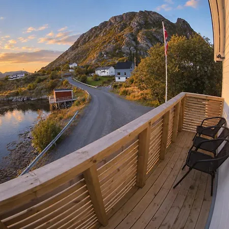 Aurora Bay Lofoten 罗弗敦极光湾海景顶层别墅 *