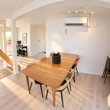 Villa Aurora Bay Lofoten 罗弗敦极光湾海景顶层别墅 Sund (Nordland)
