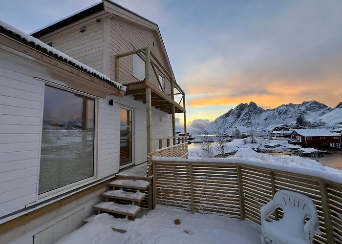 Aurora Bay Lofoten 罗弗敦极光湾海景顶层别墅 Sund