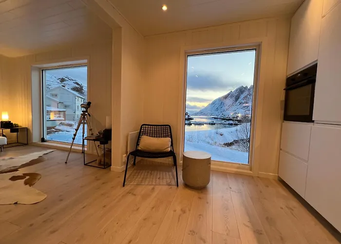 Aurora Bay Lofoten 罗弗敦极光湾海景顶层别墅 *