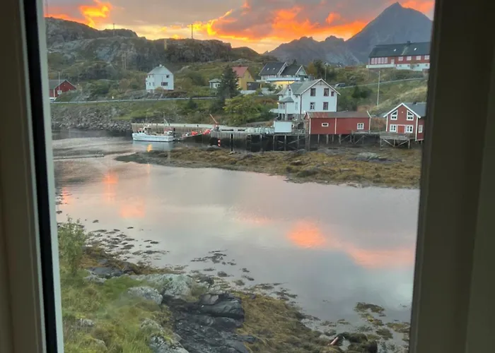 Aurora Bay Lofoten 罗弗敦极光湾海景顶层别墅 * Sund (Nordland)