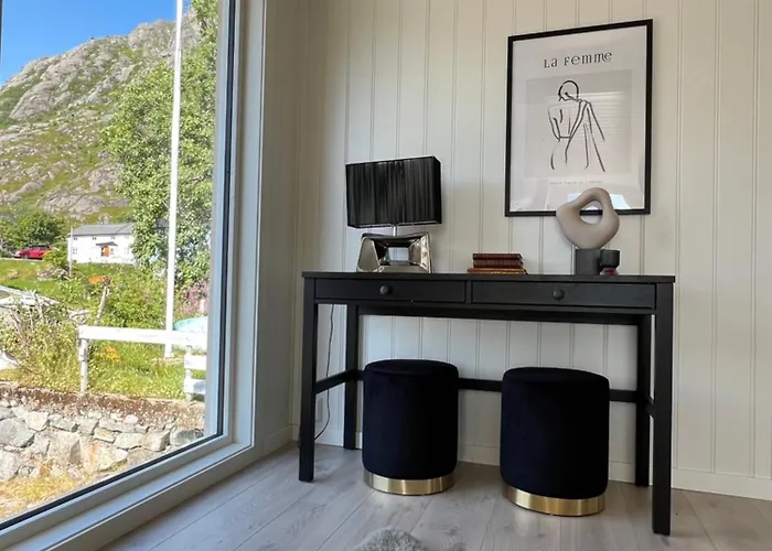 Aurora Bay Lofoten 罗弗敦极光湾海景顶层别墅 Вилла