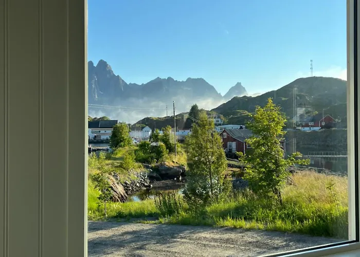 ヴィラ Aurora Bay Lofoten 罗弗敦极光湾海景顶层别墅 *