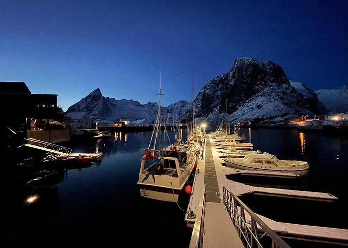 Aurora Bay Lofoten 罗弗敦极光湾海景顶层别墅 Sund