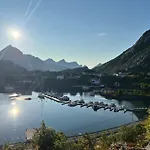 Aurora Bay Lofoten 罗弗敦极光湾海景顶层别墅 Villa Sund (Nordland)