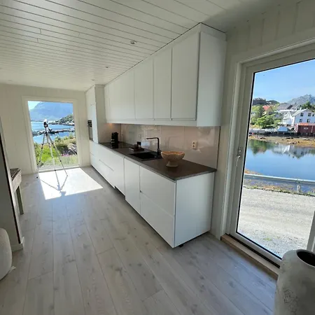 ヴィラ Aurora Bay Lofoten 罗弗敦极光湾海景顶层别墅 Sund