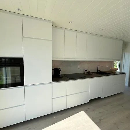 ヴィラ Aurora Bay Lofoten 罗弗敦极光湾海景顶层别墅 Sund