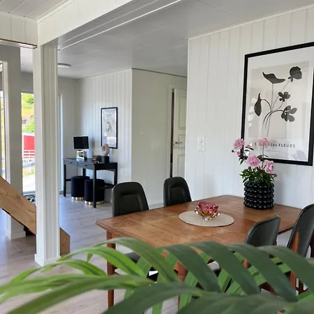 ヴィラ Aurora Bay Lofoten 罗弗敦极光湾海景顶层别墅