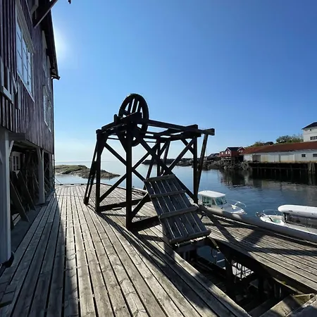 Aurora Bay Lofoten 罗弗敦极光湾海景顶层别墅 * Sund