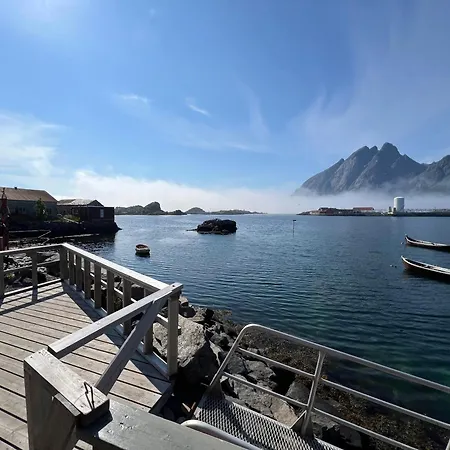 ヴィラ Aurora Bay Lofoten 罗弗敦极光湾海景顶层别墅 *